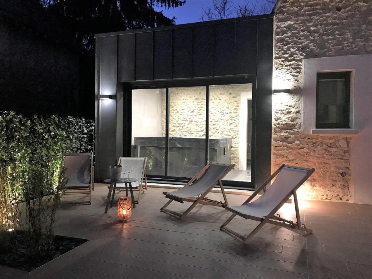 Gite De La Pree Spa Luxe Proche Giverny Et Bord De L'Eure Villa Menilles Exterior photo